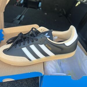 Adidas Samba OG kids size 5.5, women’s 7